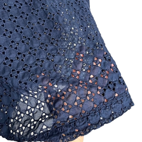 LOFT Navy Blue Geometric Eyelet Boxy Fit Short Sleeve Blouse - Picture 5 of 10